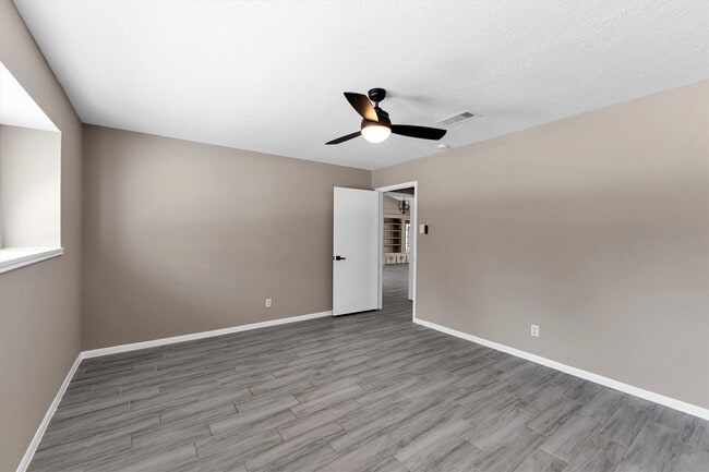 Building Photo - 27013 S Pyeatt Ln