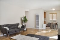 Building Photo - 2640 Castello Way