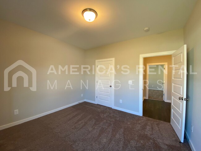 Building Photo - Home for Rent in Lincoln, AL.....Available...
