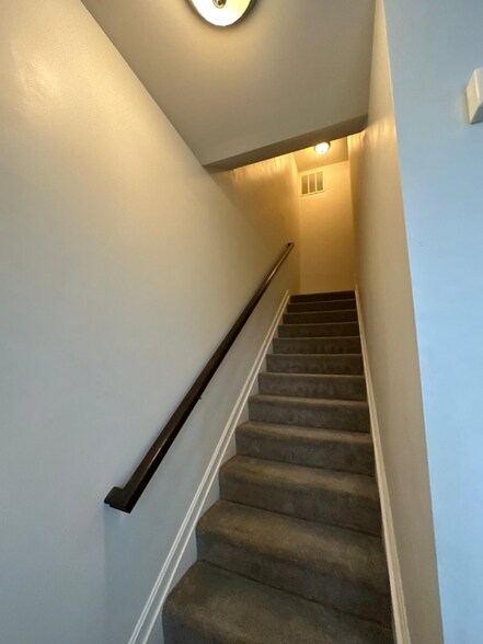 Building Photo - 309 Magellan Dr