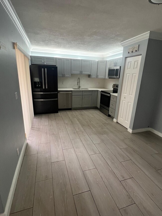 Building Photo - 1614 Forest Lakes Cir