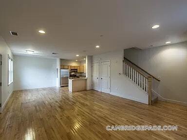 Building Photo - 110 Second St