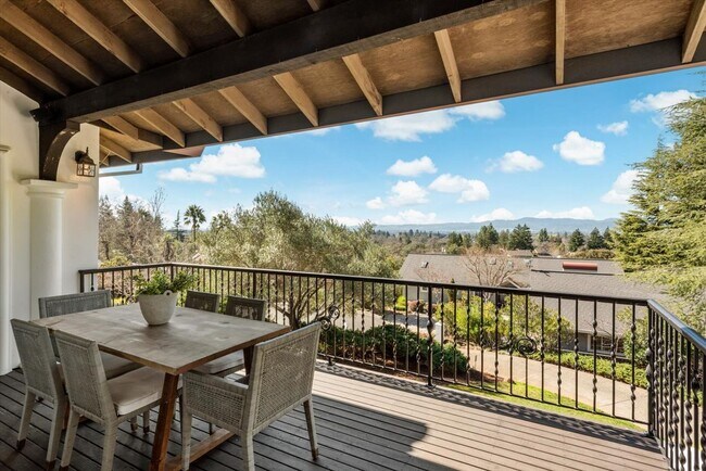 Building Photo - 4 Bedrooms, 3 Bathrooms, Cul-de-sac Location Near Silverado Country Club, Napa