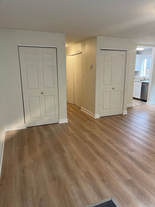 Building Photo - New Listing! 2-bed, 2-bath Condo!