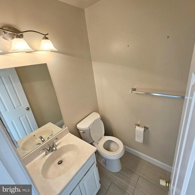 Building Photo - 1509 Templeton Pl