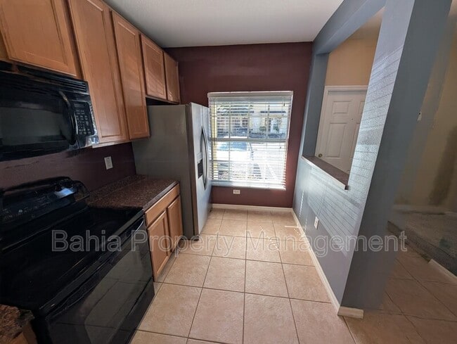 Building Photo - 8512 Gablebend Way