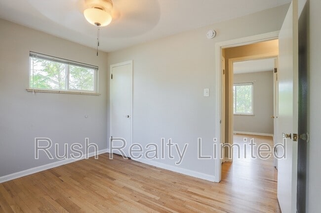 Building Photo - 1815 S Knox Ct