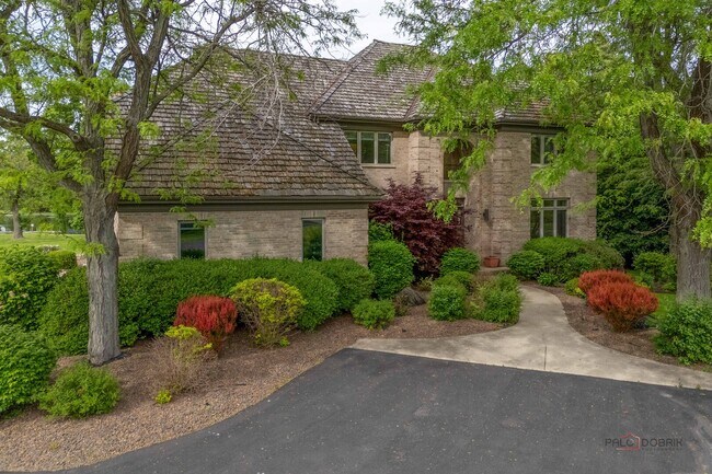 Building Photo - 5420 Belmont Ct