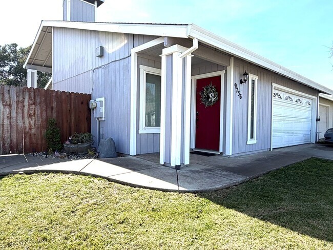 Building Photo - 9756 Greensboro Cir
