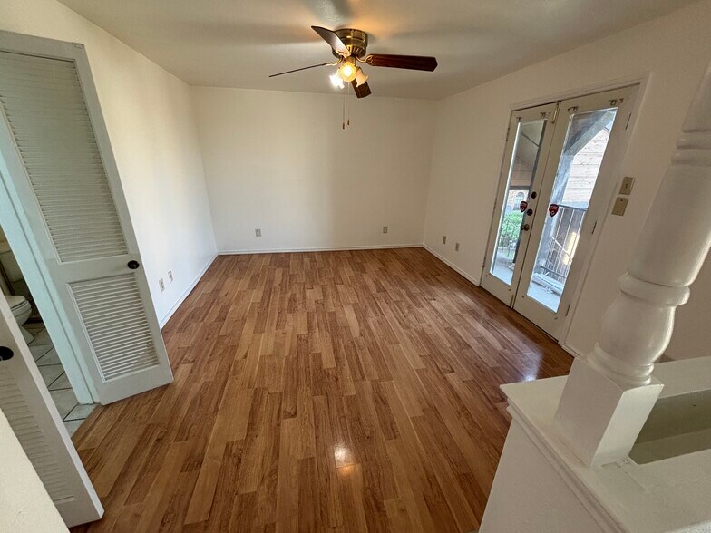 Building Photo - 4719 N Galloway Ave