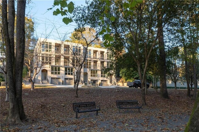 Building Photo - 172 Oxbo Rd