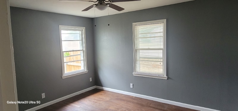 Building Photo - 2213 N 41st St