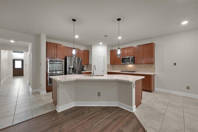 Building Photo - 3929 Eagle Nest Lake Ln