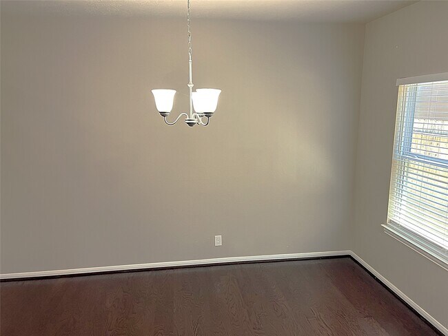 Building Photo - 17222 Hannah Oaks Ln