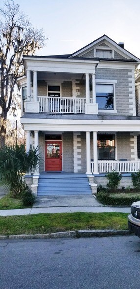 1902 Barnard Street - 1902 Barnard St