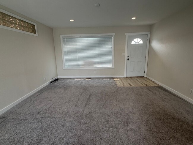 Building Photo - 209 Goldcrest St NW