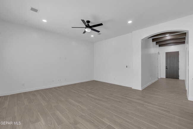 Building Photo - 15148 Destination