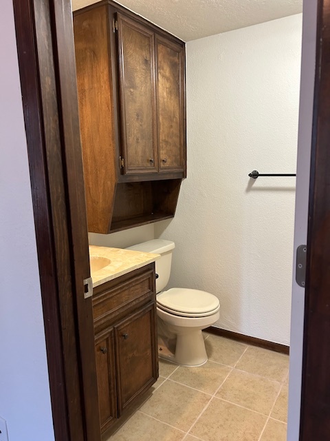 upstairs full bathroom - 1 Cypress Fairway Vlg