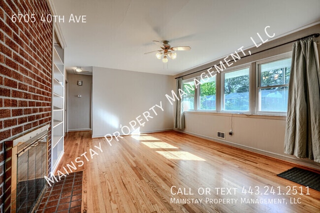 Building Photo - 6705 40th Ave