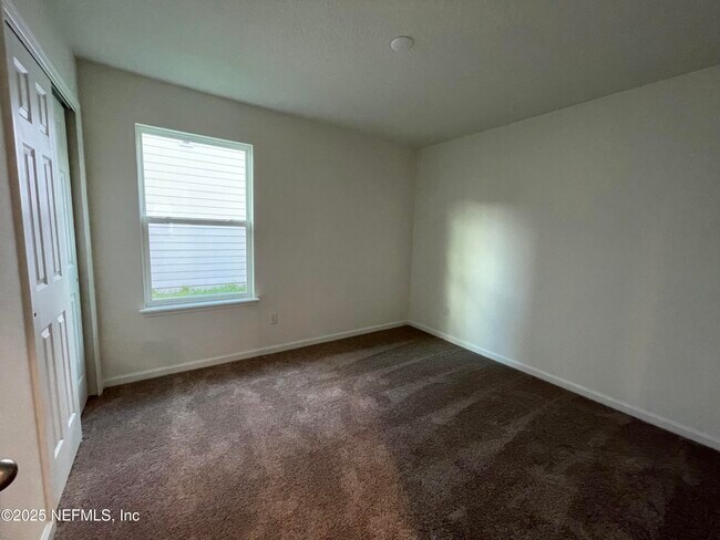 Building Photo - 75 Stonecrest Dr