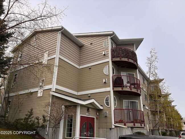 Building Photo - 6109 DeBarr Rd