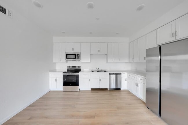 Building Photo - 2086 Millennium Way