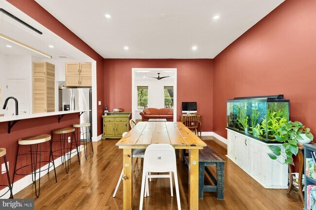 Building Photo - 4012 7th St NW