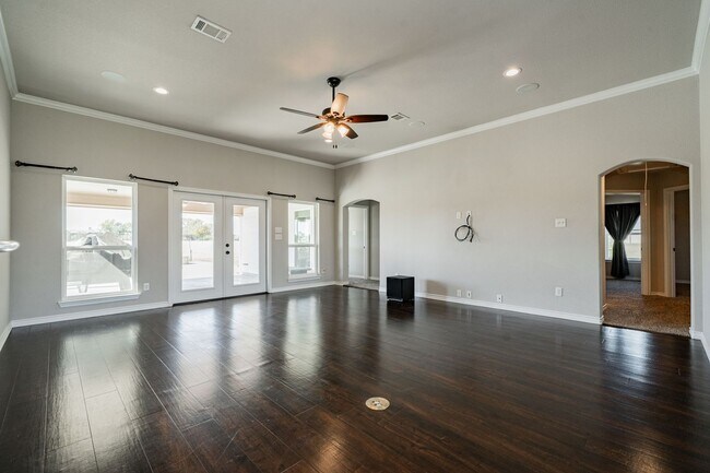 Building Photo - Your Royse City Retreat Awaits!