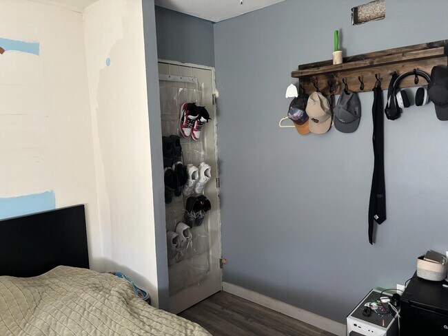 Building Photo - 1611 Sombrero Way