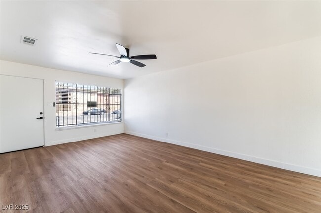 Building Photo - 1648 J St