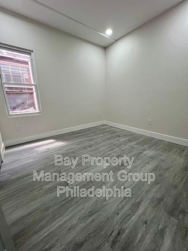 Building Photo - 32 S 62nd St