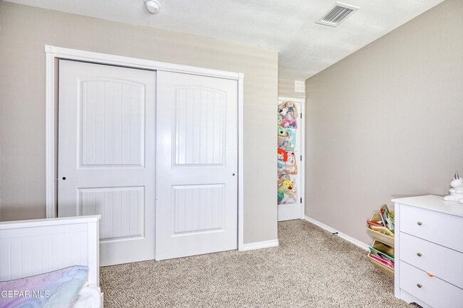 Building Photo - 2163 Enchanted Brk Dr