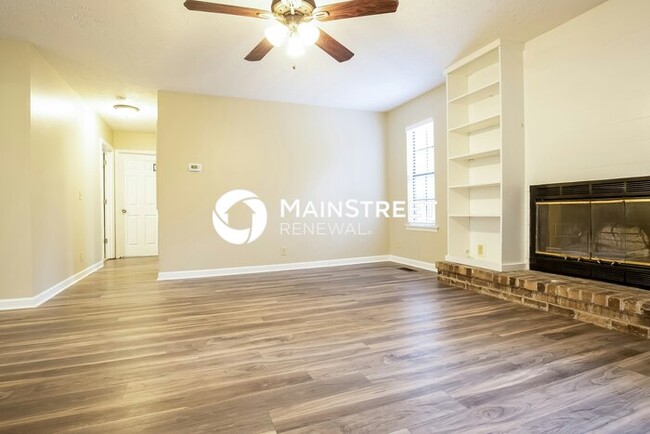 Building Photo - 785 Summer Hill Ln