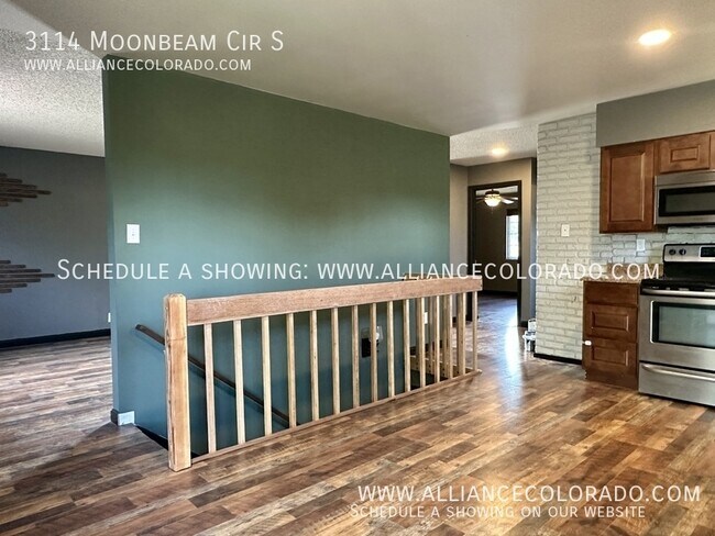 Building Photo - 3114 Moonbeam Cir S