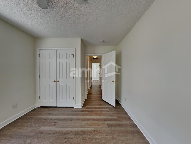 Building Photo - 5420 Springhouse Farm Rd