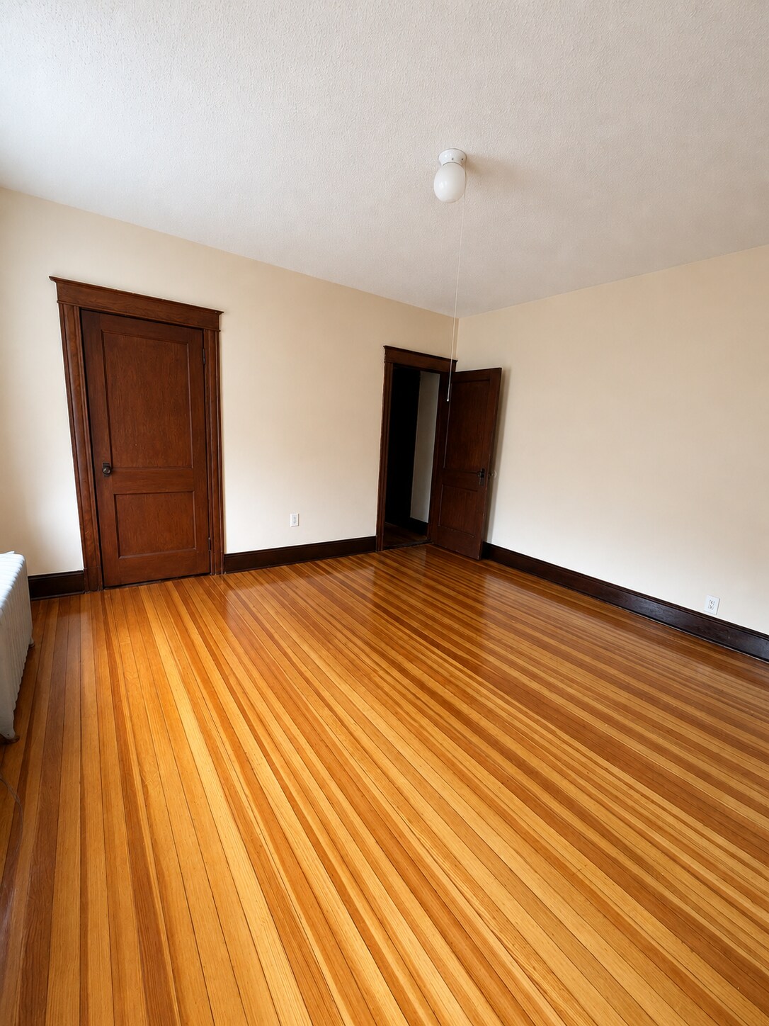 Building Photo - 98 Jubilee St
