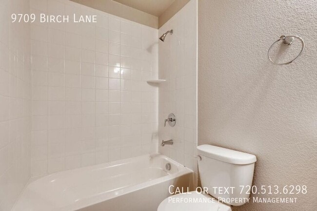 Building Photo - 9709 Birch Ln