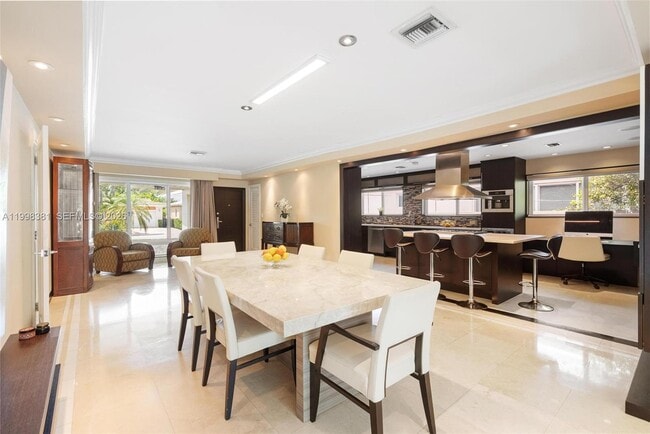 Building Photo - 9141 Abbott Ave