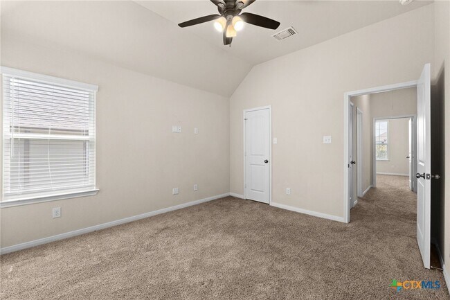 Building Photo - 9818 Kensley Rose Dr