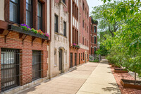 Building Photo - 1807-09 N. Lincoln Park West