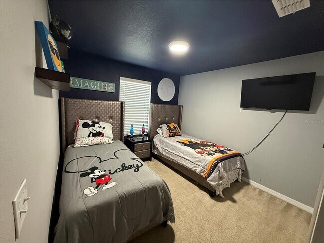 Building Photo - 5151 Adelaide Dr