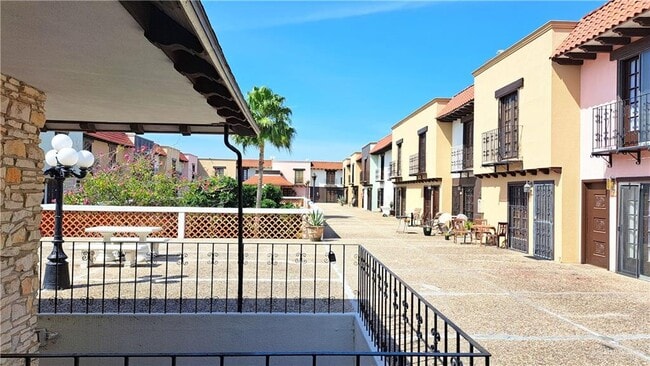 Building Photo - 29 Beech Ave