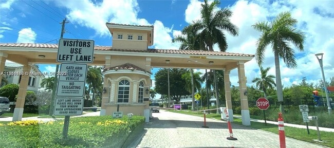 Primary Photo - 600 Layne Blvd