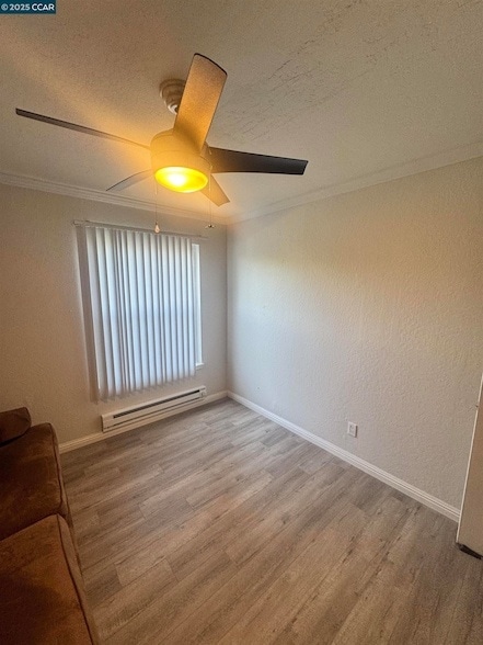 Building Photo - 1085 Murrieta Blvd