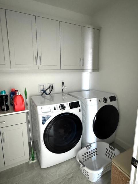 Building Photo - 911 Lindbergh Dr