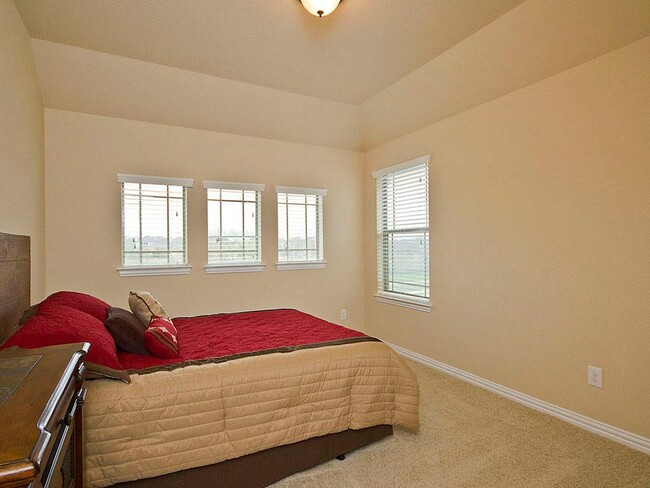Building Photo - 20920 Windmill Ranch Ave