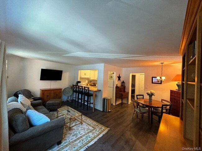 Building Photo - 26 Layton Ave