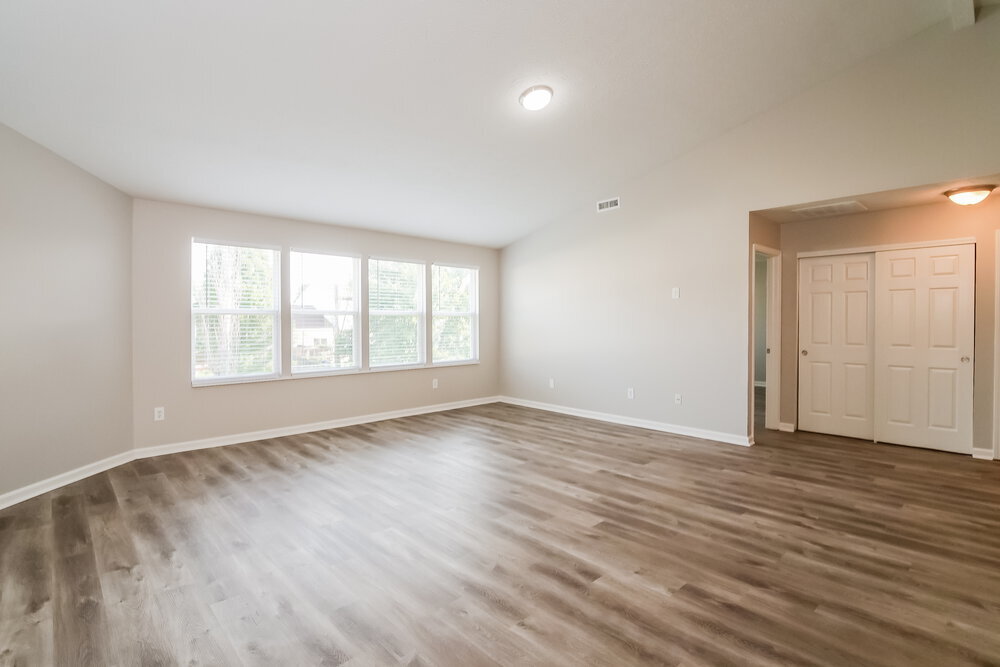 Building Photo - 10812 Middlebrook Ln