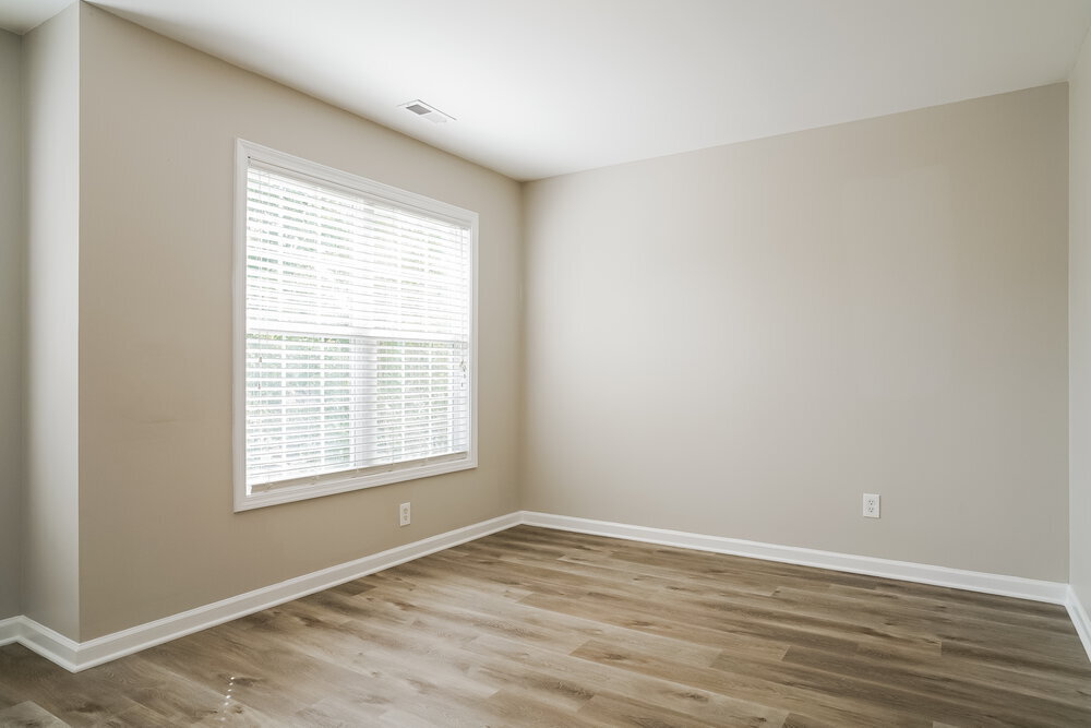 Building Photo - 8115 Willowglen Dr