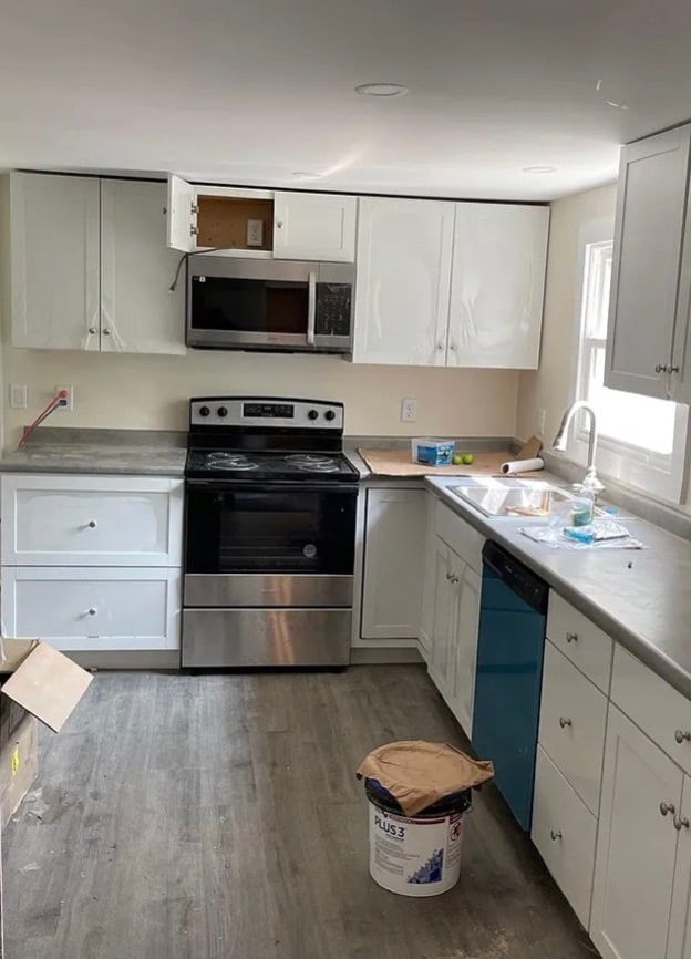 Building Photo - College Hill Apartments, LLC